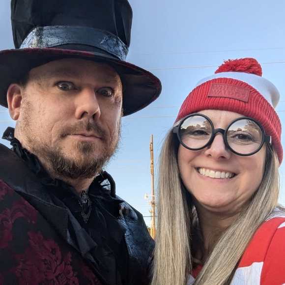 Meet your Posher, Eimile - Picture 4 of 5